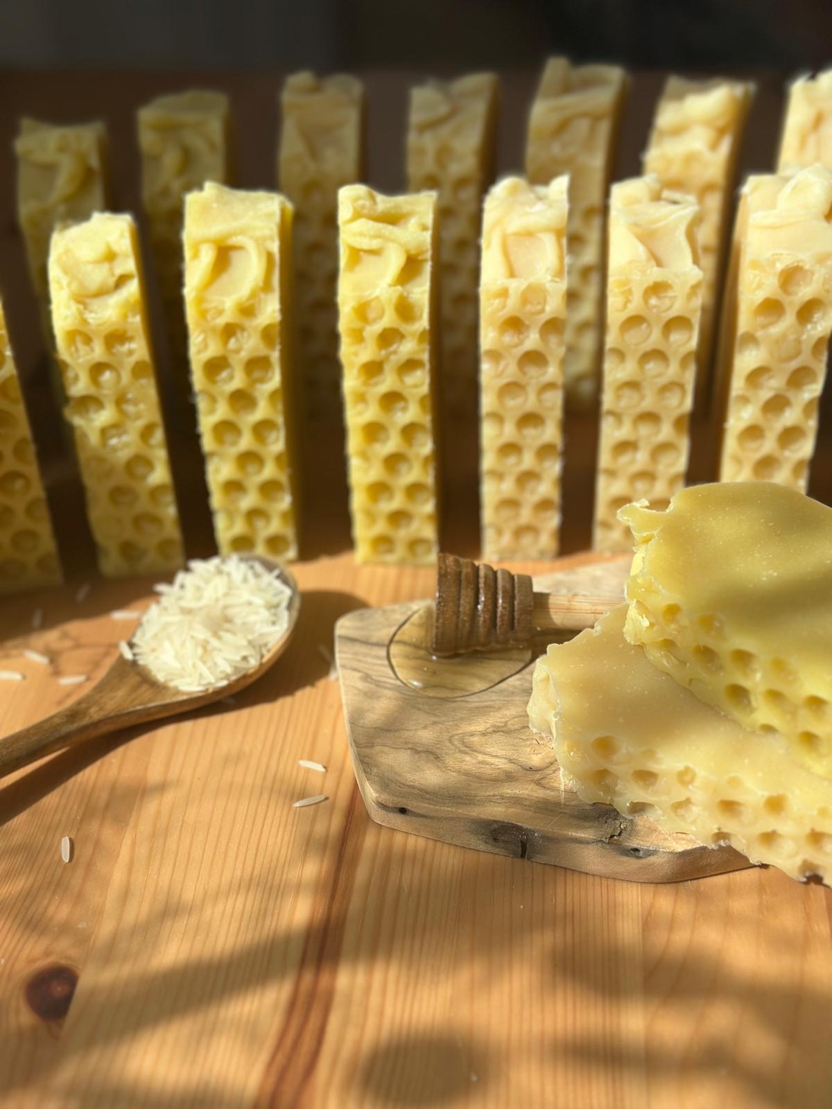 Rice Milk & Honey – Brightening & Nourishing – All Skin Types