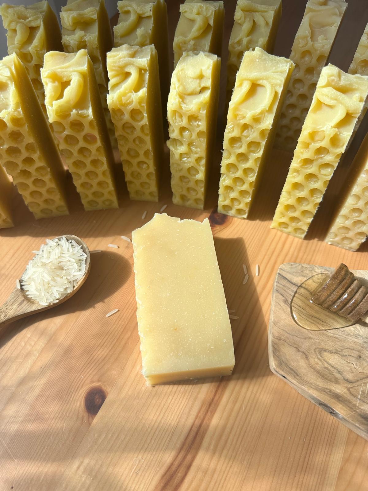 Rice Milk & Honey – Brightening & Nourishing – All Skin Types