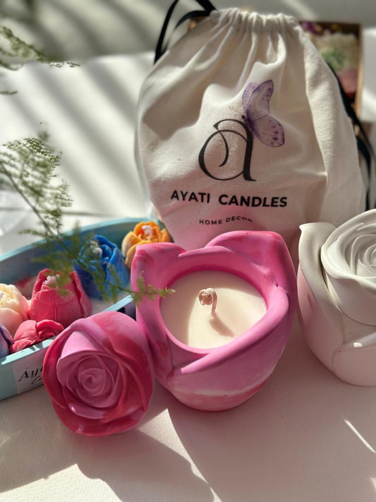 Bougie en pot rechargeable à la rose